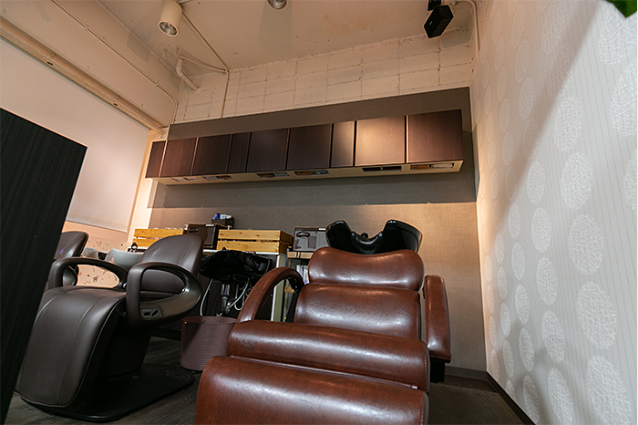 hair salon Re:search (ヘアサロン リサーチ) 内観 シャンプー台