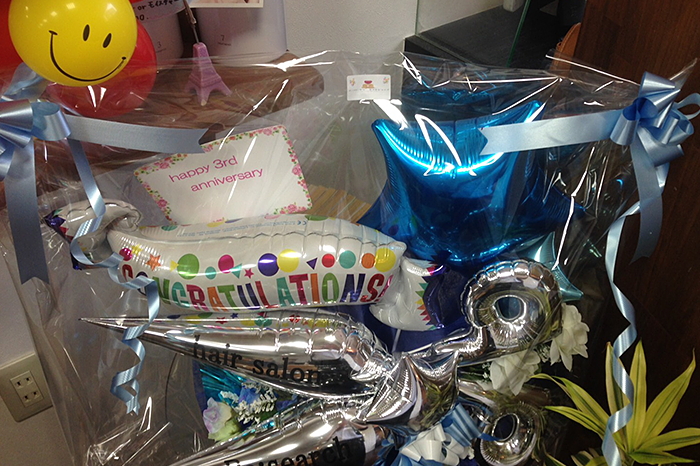 hair salon Re:search (ヘアサロン リサーチ) 内観 ディスプレイ オブジェ 3周年